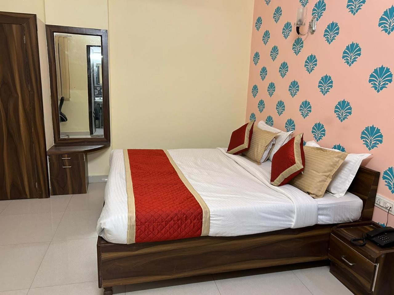 Hotel Mahima Palace Jaipur Ngoại thất bức ảnh