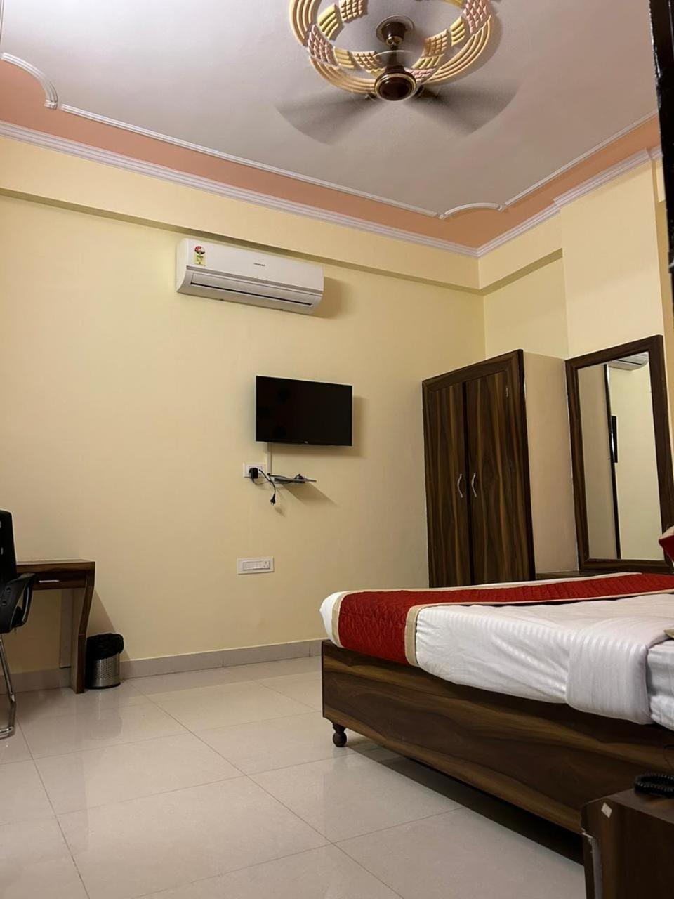 Hotel Mahima Palace Jaipur Ngoại thất bức ảnh