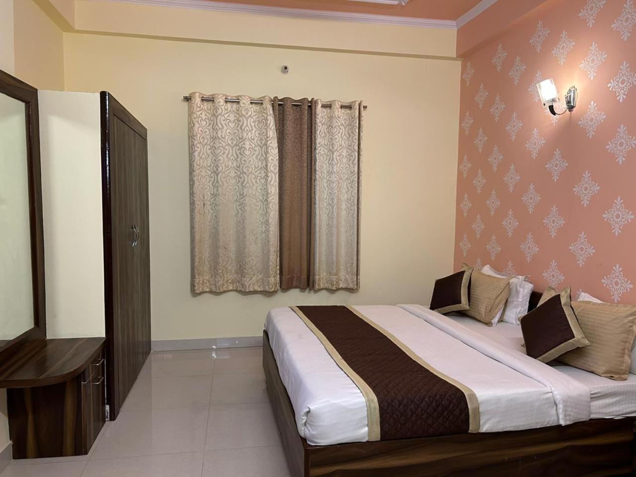 Hotel Mahima Palace Jaipur Ngoại thất bức ảnh