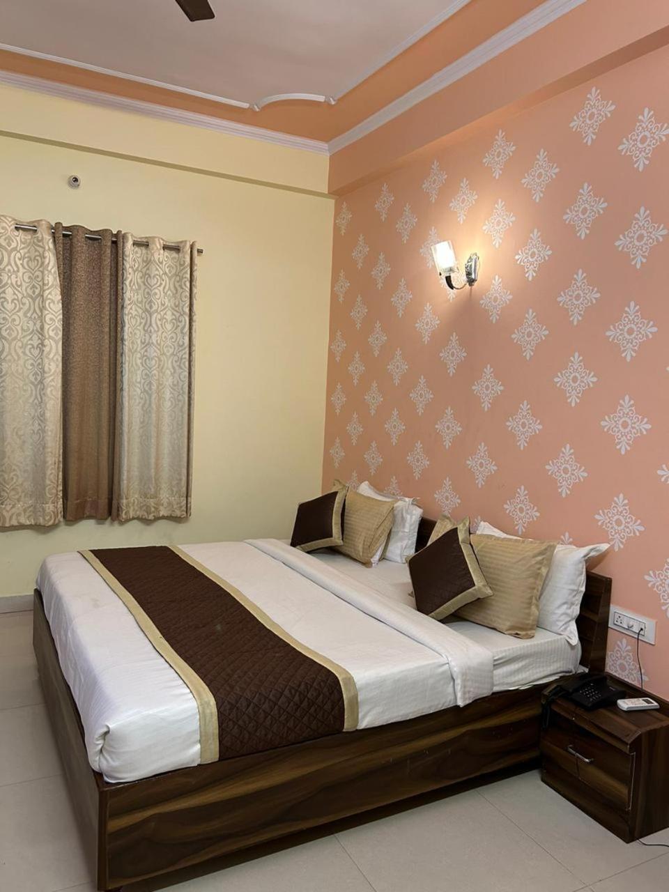 Hotel Mahima Palace Jaipur Ngoại thất bức ảnh