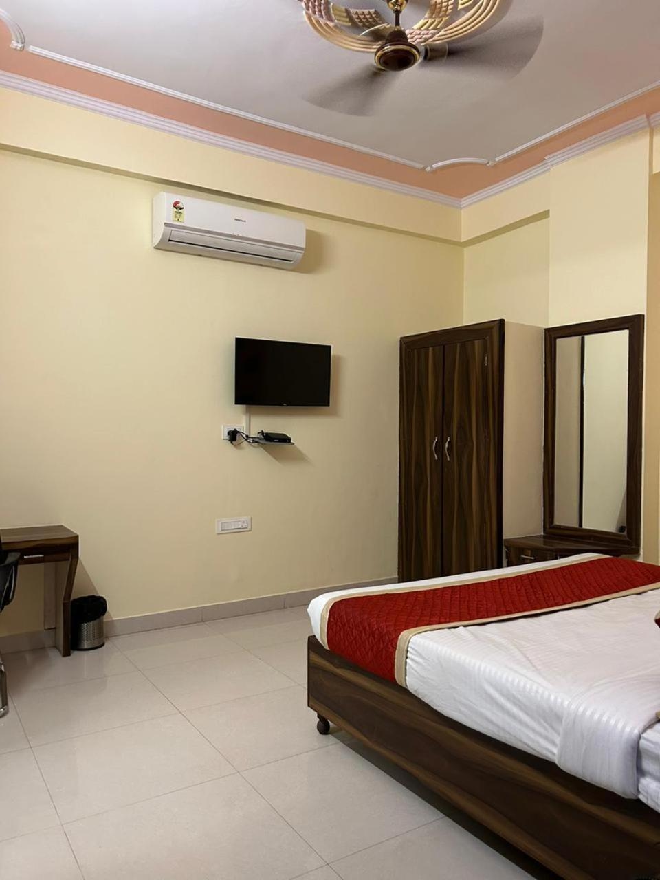 Hotel Mahima Palace Jaipur Ngoại thất bức ảnh